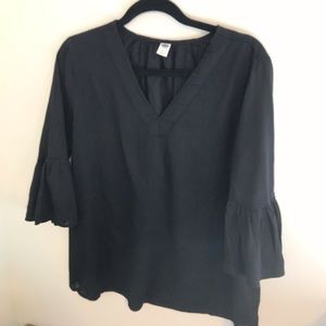 Old Navy Black Lightweight VNeck Bell Sleeve Top